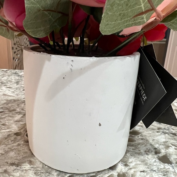 Martha Stewart Faux Floral Valentine's Day Arrangement - Picture 11 of 12